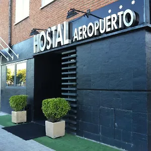 Aeropuerto בית הארחה